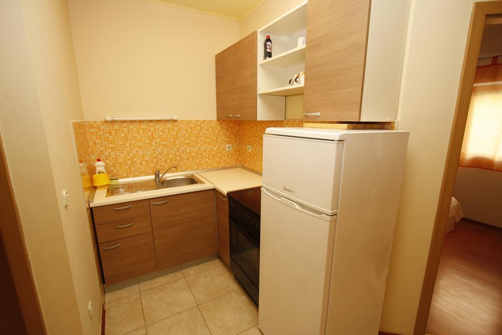 Apartments Lidus Makarska Habitación foto